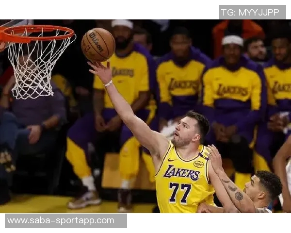 东契奇2025年球衣销量超越詹姆斯库里创历史新高引发热议