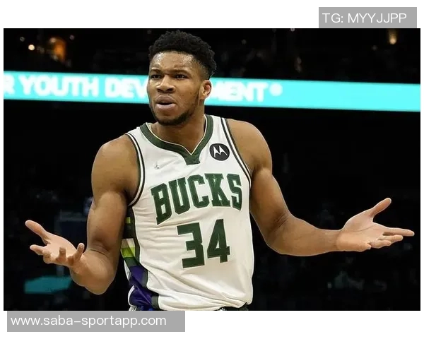 张佳玮深度解析雄鹿队的阵容构建与字母哥的支持体系