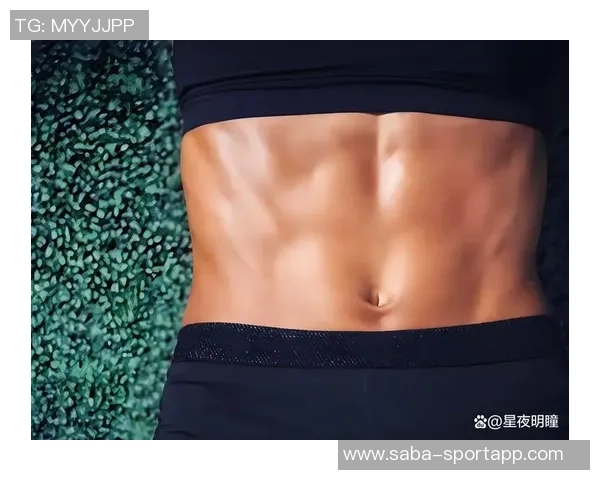 萨拉赫健身房训练照曝光腹肌线条引发粉丝热议与赞叹