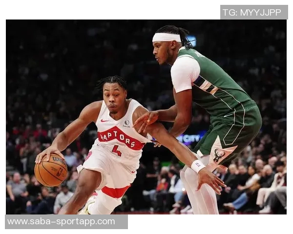 字母哥首节火力全开11分3板4助与米切尔对抗14分2助精彩对决