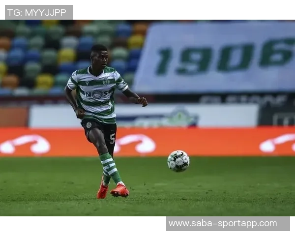 卢卡斯盛赞门德斯为世界顶级左后卫强调二人能共存于球队竞争中