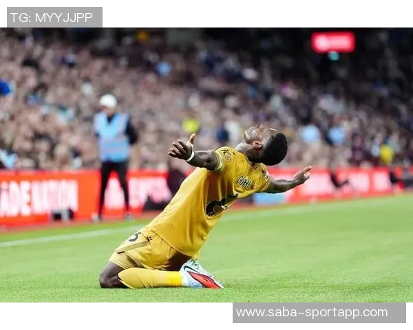 利物浦仍对格伊保持兴趣但一月转会难度较大