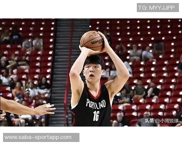 杨瀚森G联盟首次背靠背表现出色10投5中斩获14分6篮板1助攻1抢断