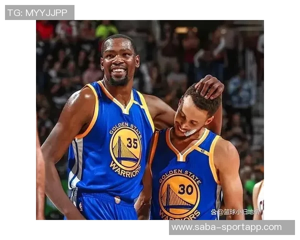 库里全明星表现引发争议KD调侃背后更想突出其远射实力