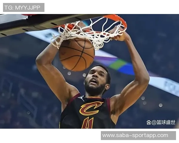 阿特金森称赞莫布里接球位置改善能在包夹中迅速做出分球反应 阿特金森称赞莫布里接球位置改善能在包夹中迅速做出分球反应